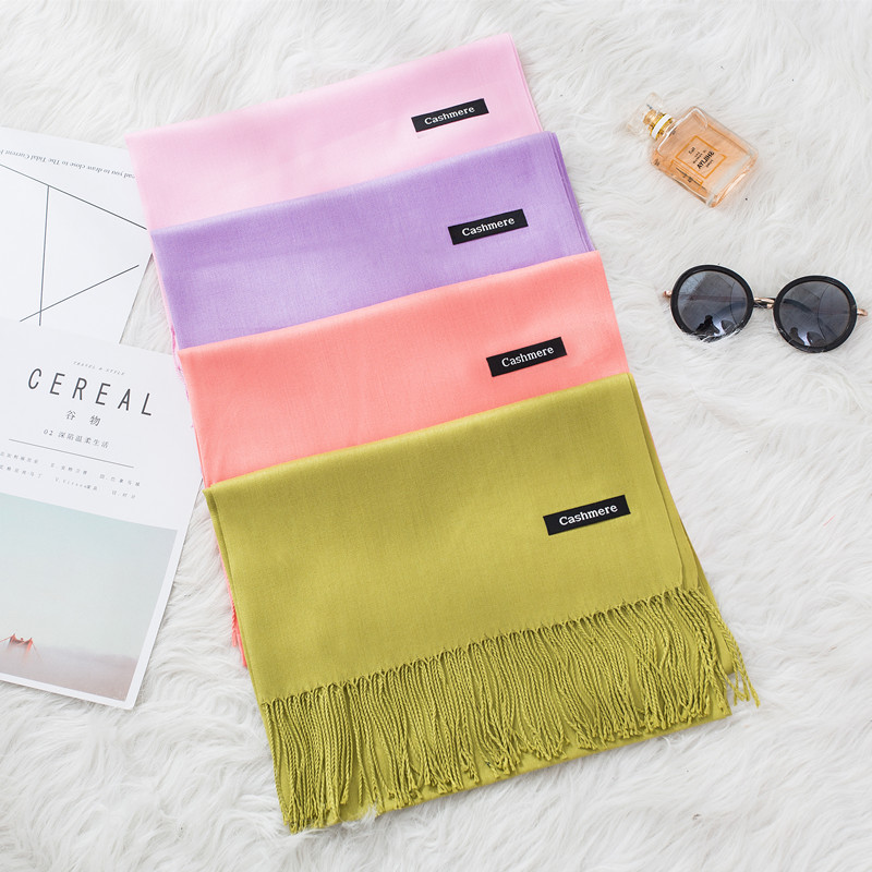 Cashmere Scarf - وشاح شتوي للسيدات بلون سادة موضة