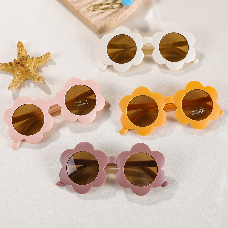 نظارات شمسية جديدة للأطفال UV4 - مراجعة Sunglasses Uv400 وسعره