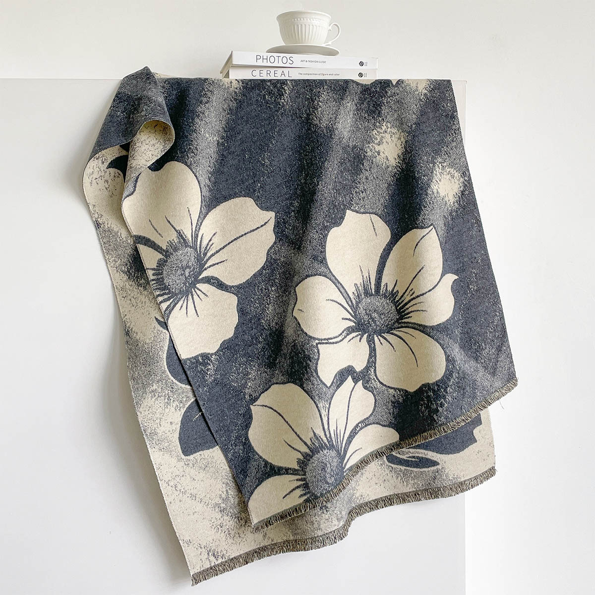 وشاح نسائي من الكشمير الصناعي  - مراجعة Cashmere Scarf وسعره