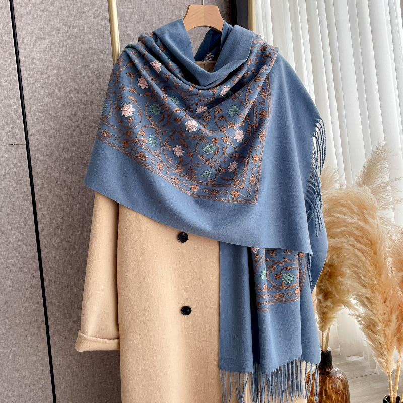 وشاح كشمير مطرز جديد لعام 2025 - مراجعة Cashmere Scarf وسعره