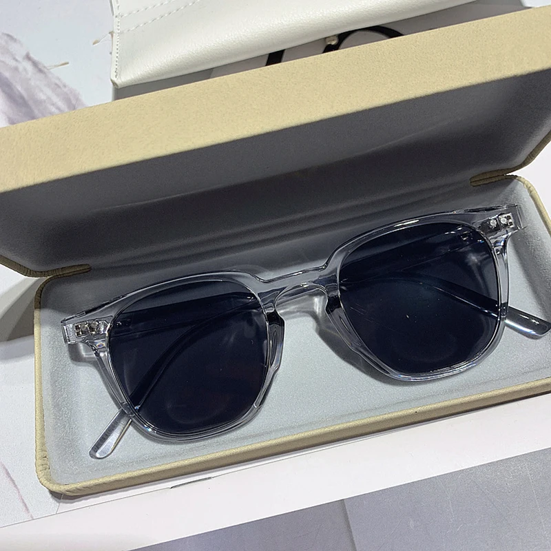 نظارات شمسية مربعة رمادية عتيق - مراجعة Designer Sunglasses وسعره
