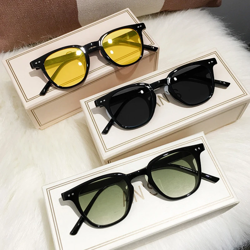 نظارات شمسية مربعة رمادية عتيق - مراجعة Designer Sunglasses وسعره