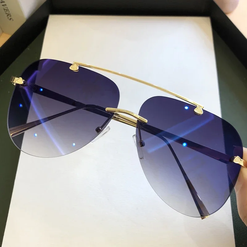 نظارات شمسية طيارية كلاسيكية ب - مراجعة Designer Sunglasses وسعره